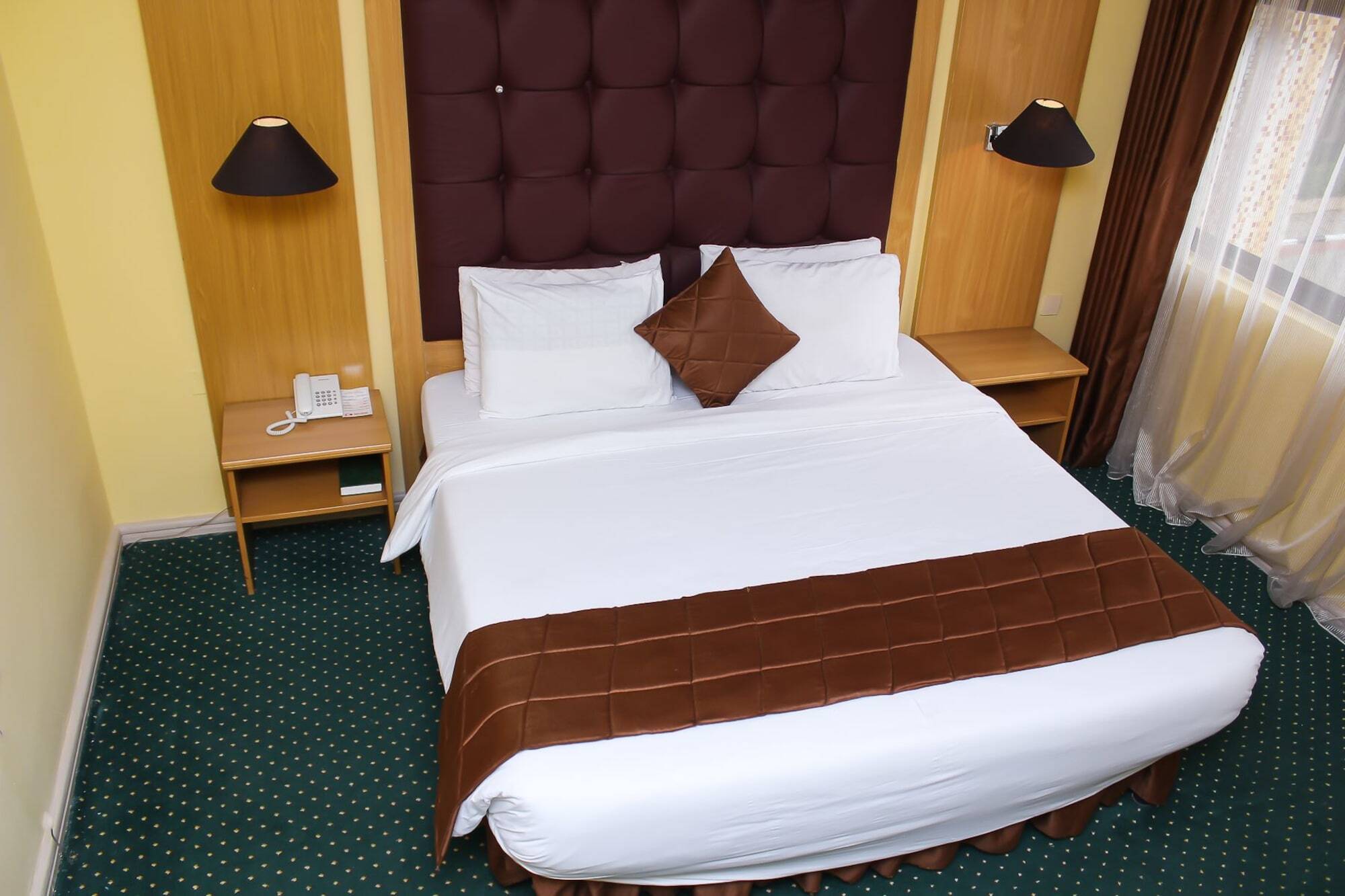 Bolingo Hotel Абуджа Екстер'єр фото
